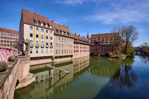 Pedestrian bridge, river Pegnitz, general architecture, Heilig-Geist-Spital, historical buildings,