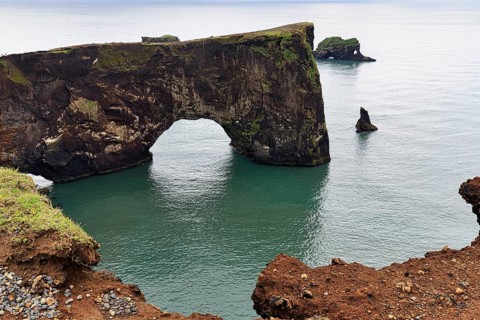 Rock gate at Cape Dyrhólaey, coastline, Dyrholaey, Vík í Mýrdal, Vik i Myrdal, Suðurland,