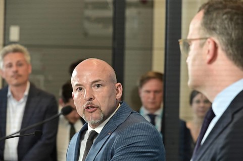 The deputy chairman of the CDU/CSU parliamentary group, Alexander Hoffmann (CSU), at the weekly