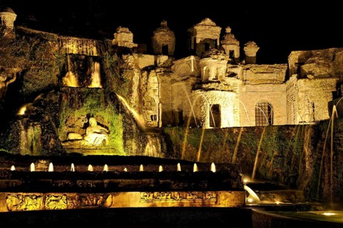 Fontana della Rometta e di Roma, Renaissance garden of the Villa d'Este, water features, fountains,