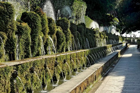 Avenue of a Hundred Fountains, Viale delle Cento Fontane, Renaissance garden of Villa d'Este, water