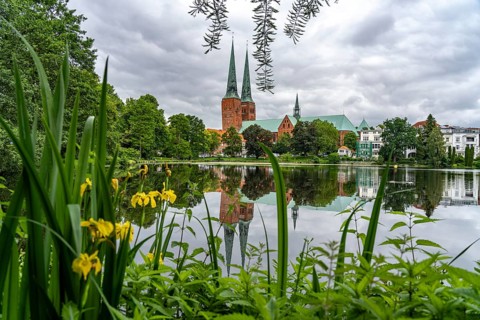 Mill pond and Lübeck Cathedral, Hanseatic City of Lübeck, Schleswig-Holstein, Germany