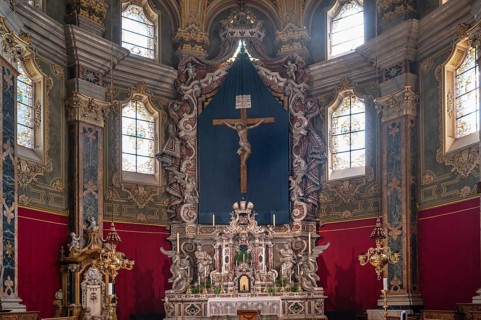 High altar with Lenten cloth in Bressanone Cathedral, Cathedral Square, Bressanone, South Tyrol,