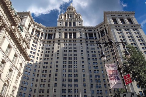 David N. Dinkins Municipal Building, municipal administration building in the borough of Manhattan,
