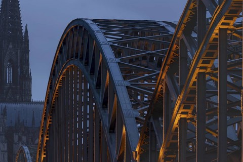 Evening atmosphere at Cologne Cathedral, Hohenzollern Bridge, Cologne, North Rhine-Westphalia,