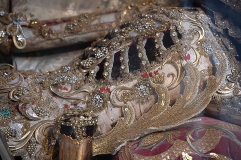 Catracomb Saint Clemens, laid in a glass coffin, Baroque parish church of St Nicholas, 1725,