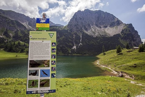 Information board at Unterer Gaißalpsee, behind Rubihorn, near Oberstdorf, Oberallgäu, Allgäu Alps,