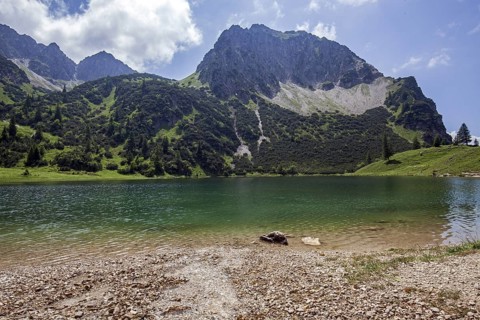 Lower Gaißalpsee, behind Rubihorn, near Oberstdorf, Oberallgäu, Allgäu Alps, Allgäu, Bavaria,