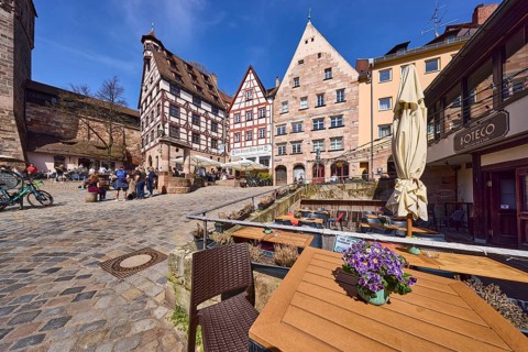 Pilatushaus, town house, late Gothic architectural style, historic buildings, half-timbered houses,