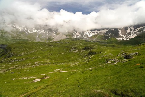The Cirque de Troumouse basin in the Pyrenees National Park near Gavarnie-Gèdre, France