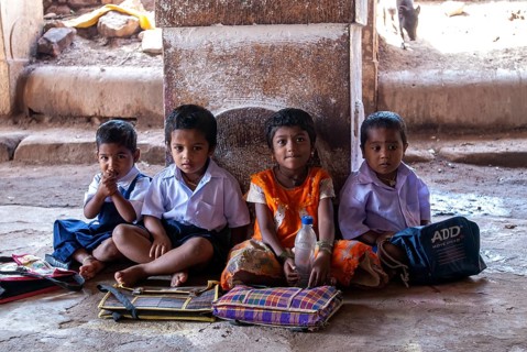 Childrens studying at Badami, Karnataka, South India, India, Asia