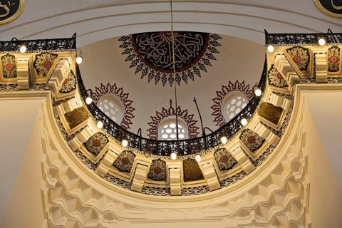 The Süleymaniye Mosque was built by order of Sultan Süleyman (Süleyman the Magnificent)
