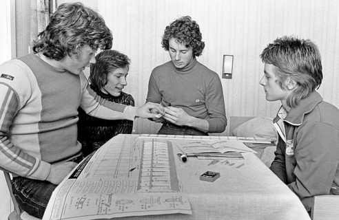 Ingemar Stenmark born 18 March 1956 is a Swedish former World Cup alpine ski racer. He is regarded