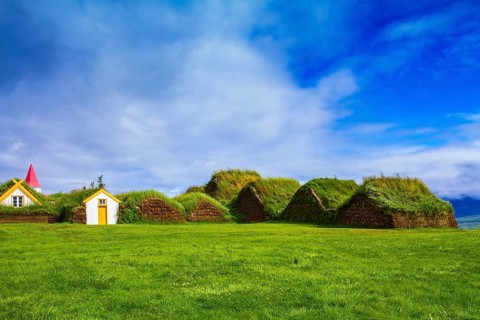 Backyard rural houses. The reconstituted village - Pioneer Museum - Viking. The village first