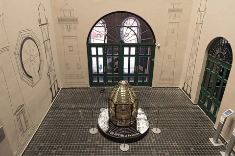 Fresnel lenses in the entrance area of ??the panama canal museum in panama city