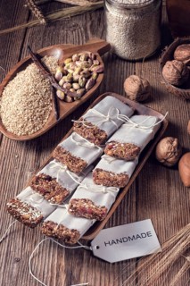 Bar of amaranth