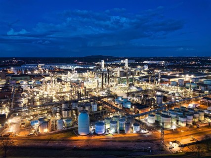 AirLiquide operates several plants at the OQ Chemicals chemical park in the city of Oberhausen: air