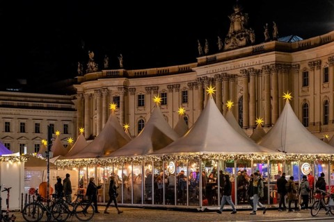 Christmas market, Humboldt Forum, Berlin, Federal Republic of Germany