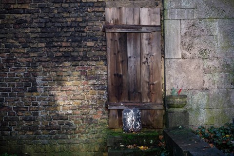 Germany, Berlin, 19.11.2023, Weißensee Jewish Cemetery, door, gate in the cemetery wall