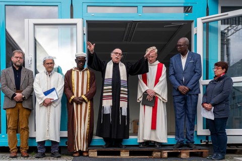 Germany, Berlin, 10 October 2023, Prayer for peace for Israel. Representatives of Islam, Judaism,