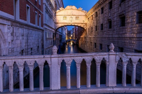 Bridge of Sighs or Ponte dei Sospiri at the Doge's Palace over the Rio di Palazzo, morning light at