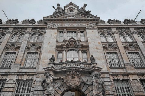 Facade, the Preysing-Palais became the first headquarters of the Bayerische Hypotheken- und