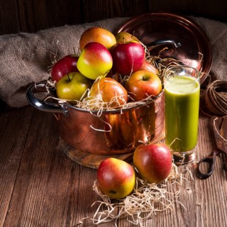 Fresh apple