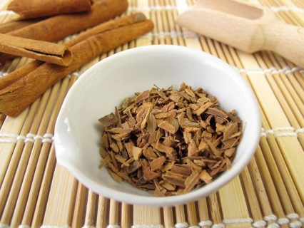Cinnamon bark, Cinnamomi cortex