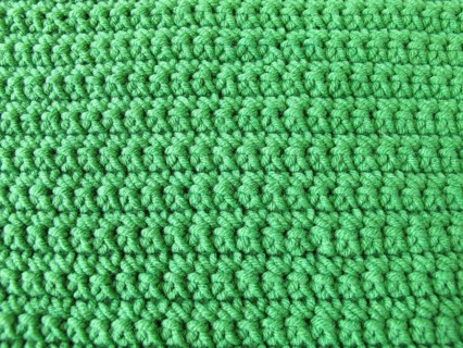 Crochet pattern with single crochet stitches in green