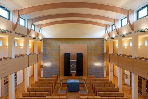 Krefeld, Jewish community centre in Wiedstraße. Synagogue with Torah shrine (Hechal), view from the