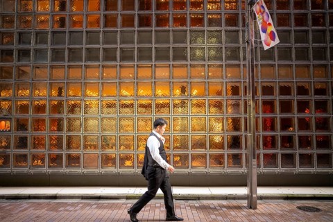 Hermes shop by Renzo Piano high-rise building Workshop, glass block tower block, Ginza, Tokyo,