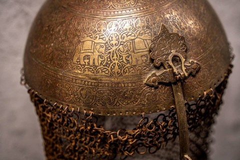 Persian helmet with engraved elephant scene, 16th century, Álava Armory Museum, Vitoria, Basque