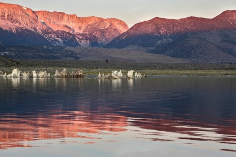 Sunrise at Mono Lake in the crater of an ancient extinct volcano. Shallow lake, a multitude of