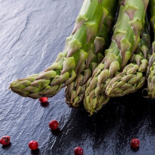 Green asparagus