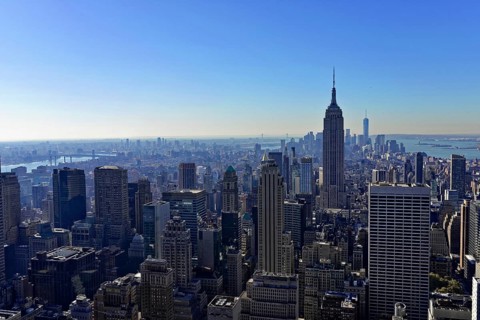 Viewing terrace of the Rockefeller Center, panorama of the New York skyline with the striking
