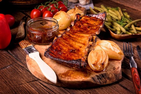 Crisp grilled ribs