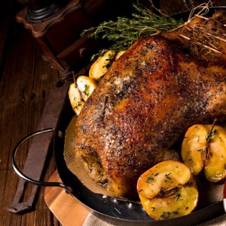 Duck on old Polish roasted with thyme and Apple