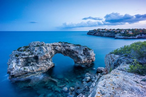 Arco natural de roca Es Pontas, Santanyí, islas baleares, Spain