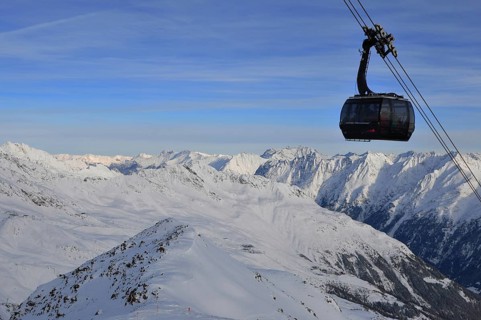 Austria: Winter sport in Sölden snow mountains at Rotkogljoch in the tyrolean alps
