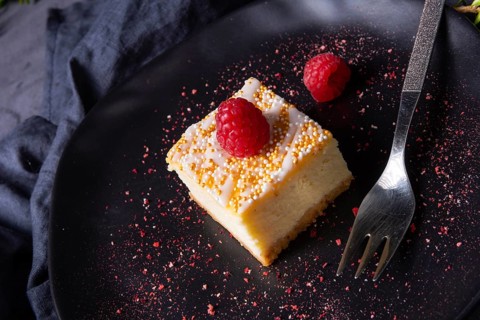 Delicious festive cheesecakes from the tin