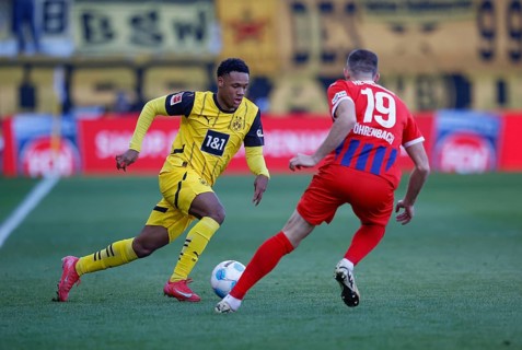 Germany: Soccer 1st Bundesliga, Matchday 20 - 1. FC Heidenheim vs. Borussia Dortmund - Voith-Arena