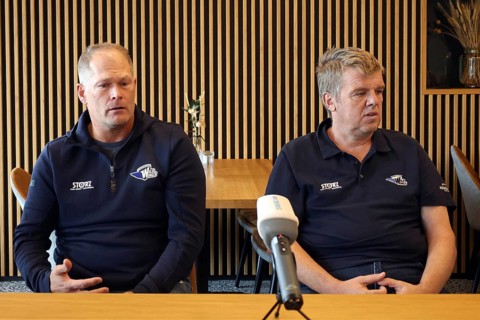 Head Coach Steve Walker (SERC Wild Wings) and Stefan Wagner (Managing Director Schwenninger Wild
