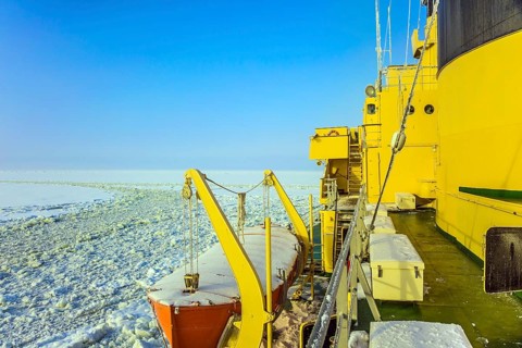 Unforgettable excursion to the arctic tourist cruise. Arctic in winter. Excursion to the Arctic sea