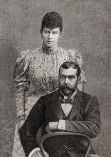 Old vintage photo of George V and Mary of Teck
