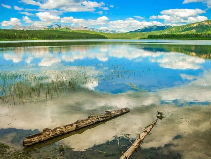 Jackson Lake Overlook at Grand Teton National Park, Wyoming, United States. The beauty clouds