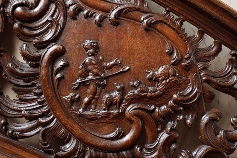 Residential house Zum goldenen Helm, cantilevered oak staircase, balustrade with cartouches.