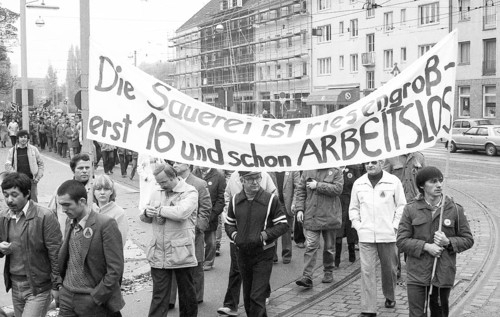 The DGB's call in 1982 against unemployment and social cuts was followed by about 50, 000 workers