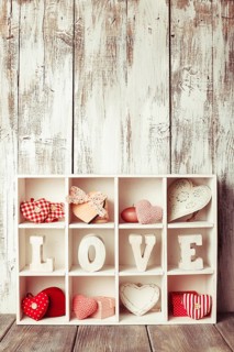 Vintage valentine set in white shabby chic cells