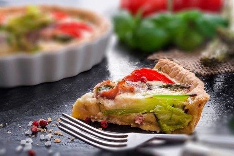 Green asparagi Tart with eggs and tomato