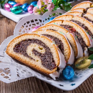Poppy cake
